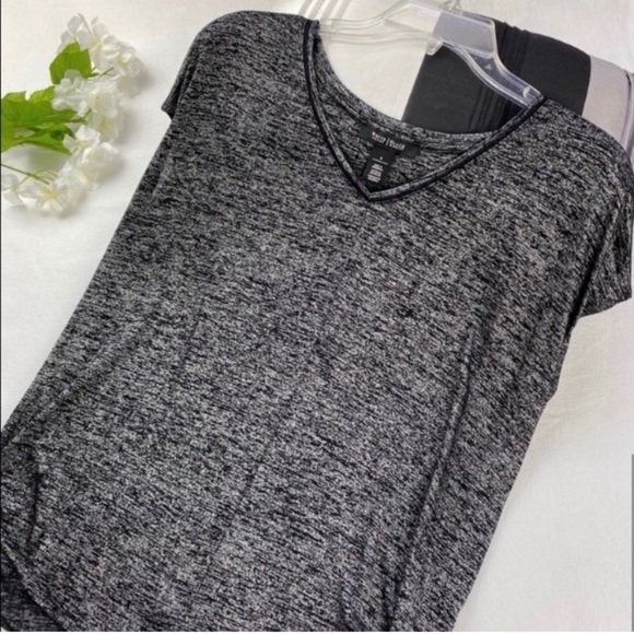 White House Black Market Tops - White House Black Market Tee Shirt Sleeves Size S